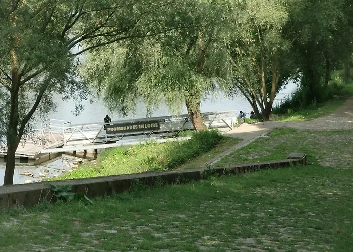 Git'appart Au Bord De Loire Апартаменты *